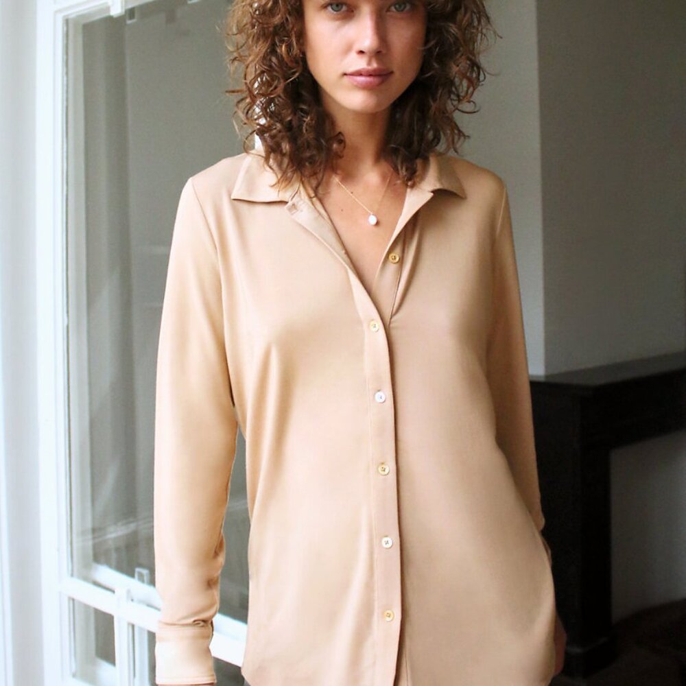 Aritzia Wilfred Jessie Long Sleeve Tencel Button Down Blouse - XS - Dark Blue